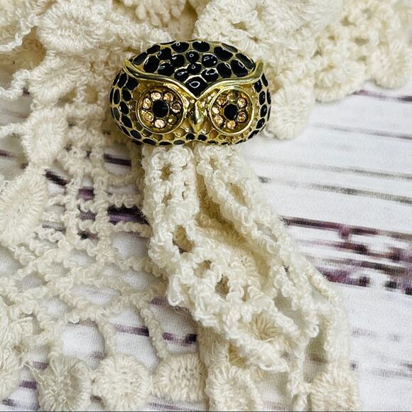 Owl ring with rhinestone eyes black gold owl eyes